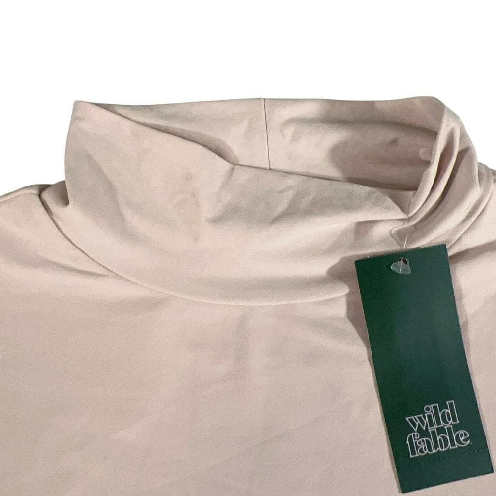Wild Fable Womens Long Sleeve Turtleneck Top Blouse Tan light pink‎ large NEW